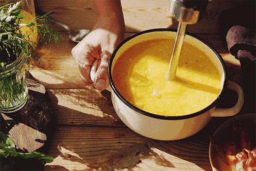 喝了一碗蒸大蒜水,喝了蒸蒜水恶心