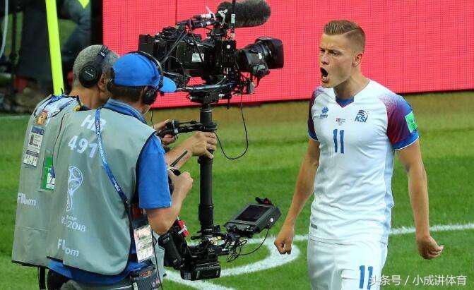 范巴斯滕欧洲杯帽子戏法,范巴斯滕拿过世界杯冠军吗