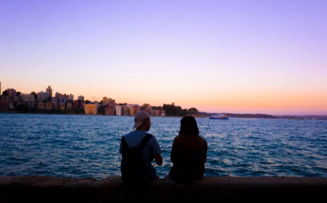 不会跟女的搭讪怎么办,恋爱技巧搭讪技巧