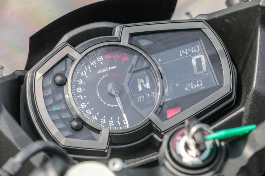 2015年川崎小忍者ninja250,17款川崎ninja250极速测试