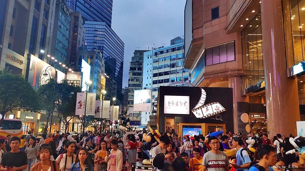 乘高铁游香港快捷又方便,坐高铁怎么样去珠海长隆海洋乐园