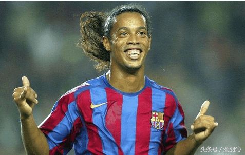 足球小罗用过的过人技巧教学,小罗再现经典庆祝动作