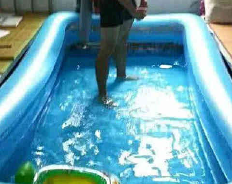 大学宿舍突击检查,养鳄鱼的不稀奇了,我最服那个家里有矿!