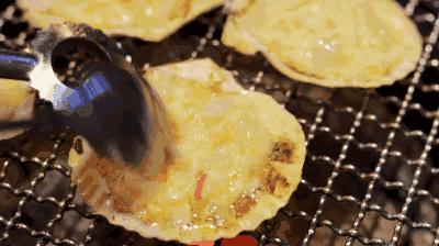 在太原能感觉在釜山街头吃烤肉,各种“芝士小吃”满屏食欲