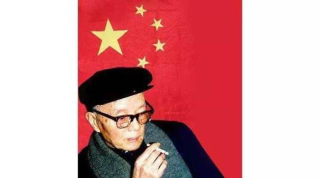 五星红旗怎么打出来,五星红旗当年设计了多少幅