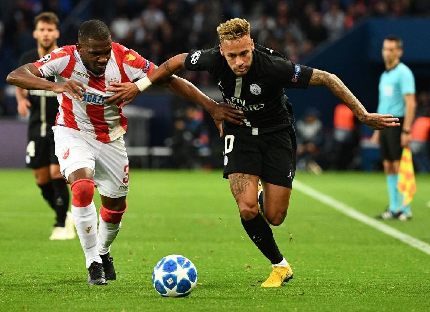 内马尔怎么不跟梅西一个队了,内马尔真能顶替梅西吗