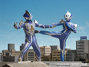 濂ョ壒鏇间笌鍋囧ゥ鐗规浖,鍋囧ゥ鐗规浖鐜╁叿瑙嗛