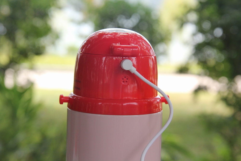 儿童喝水杯子带吸管智能保温,会说话的保温杯儿童