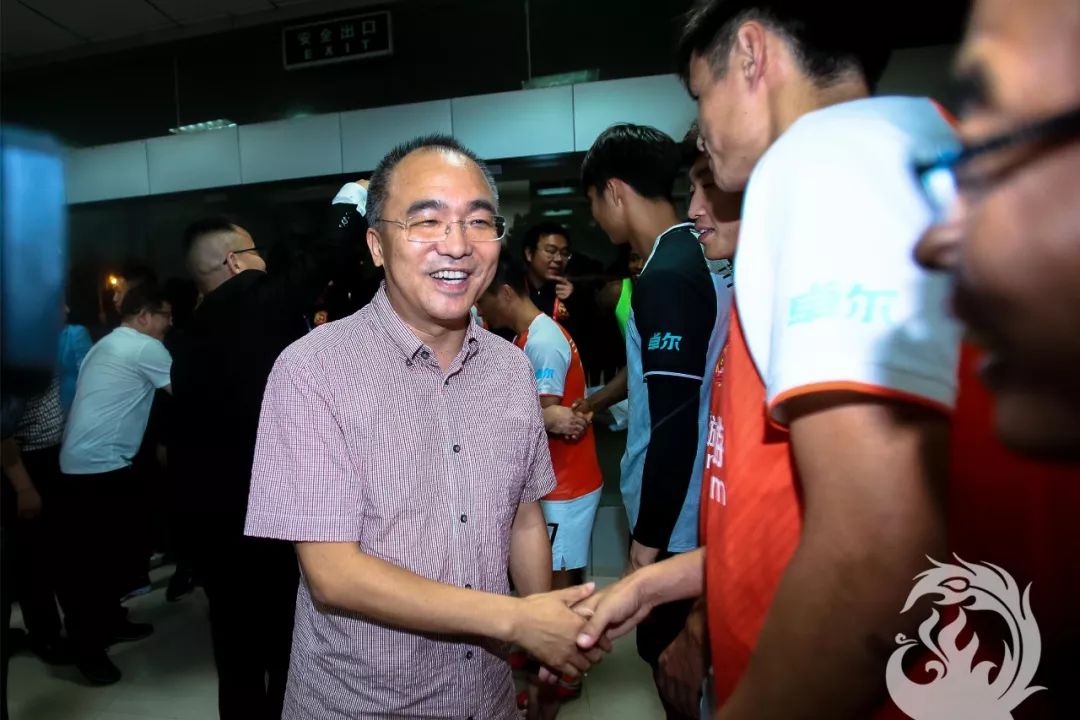 武汉卓尔拉斐尔现在情况怎样了,中甲积分榜武汉卓尔拉斐尔