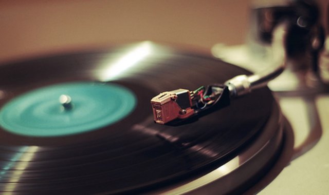 100首好听的歌原唱,100首百听不厌的歌原版