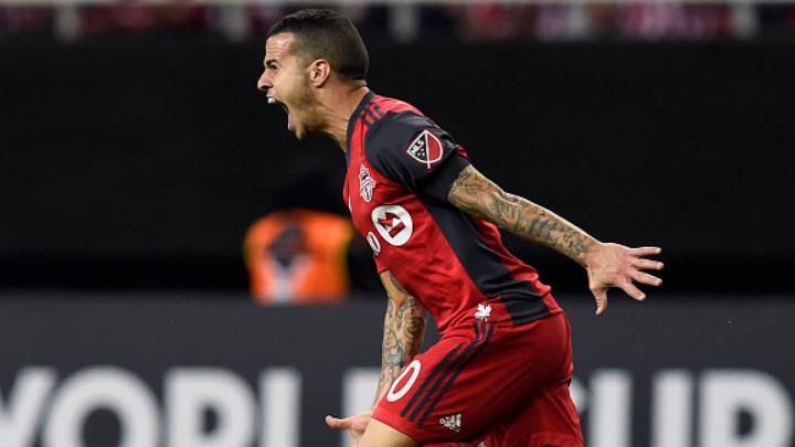 112场造118球造诸多纪录的北美球王时隔三年终重返国家队