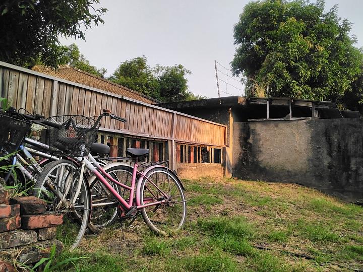 生而硬派！测距、空气检测、热成像三合一CATS61最牛铁人手机！