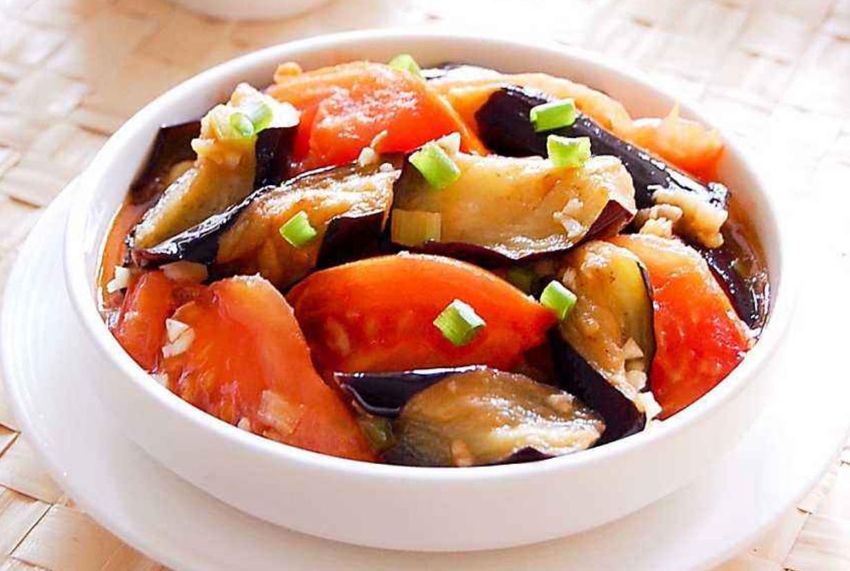 番茄这样做又酸又辣,营养又美味的番茄豆腐酸汤