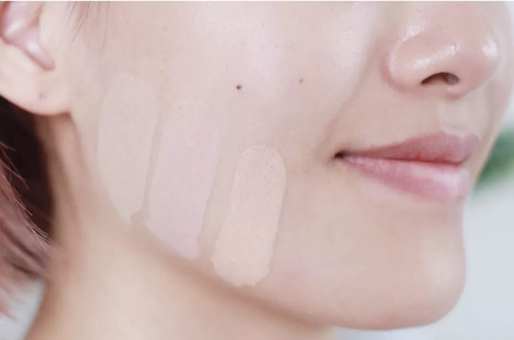 化妆时尽量避开这几个误区,化妆避开哪些部位