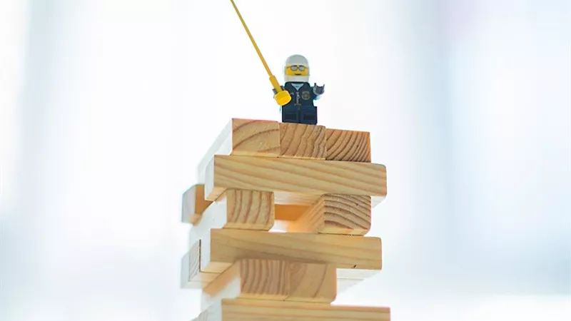 40年沧海桑田40年砥砺前行,40年40首歌哪一首最让你感动