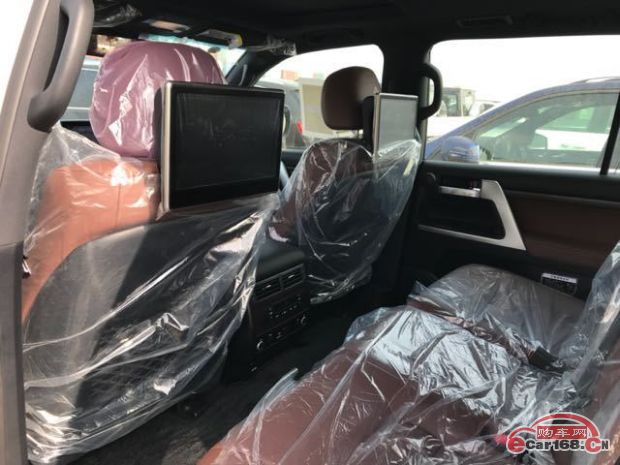 16款丰田酷路泽5700中东版,丰田酷路泽2020款5700越野实测