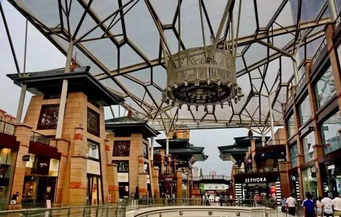 设计师去广州网红景点,西安必去十大网红景点图片