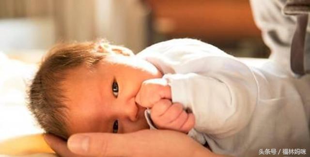 宝宝肠胀气的症状和缓解办法,宝宝常胀气哭闹不知怎么快速解决