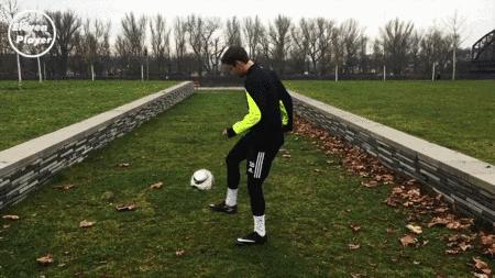 足球教学起球过人技巧,足球技巧平地起球