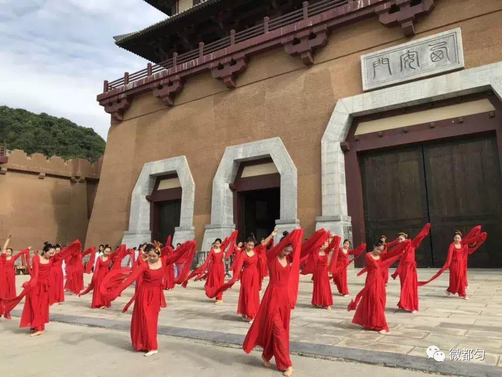 黔南旅游攻略必去景点,黔南州旅游整体状况