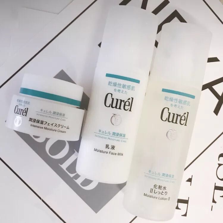 换季皮肤干燥推荐水乳,换季过敏修复水乳医用