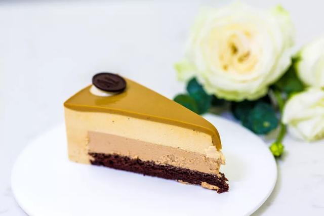 ladym用的什么牌子的奶油,ladym蛋糕6寸白桃乌龙测评