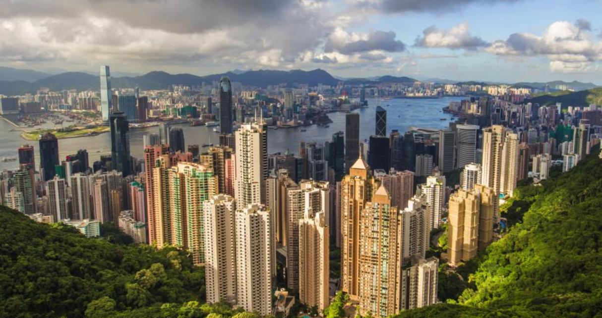 香港国际经济贸易中心的地位,香港对外贸易优势分析图