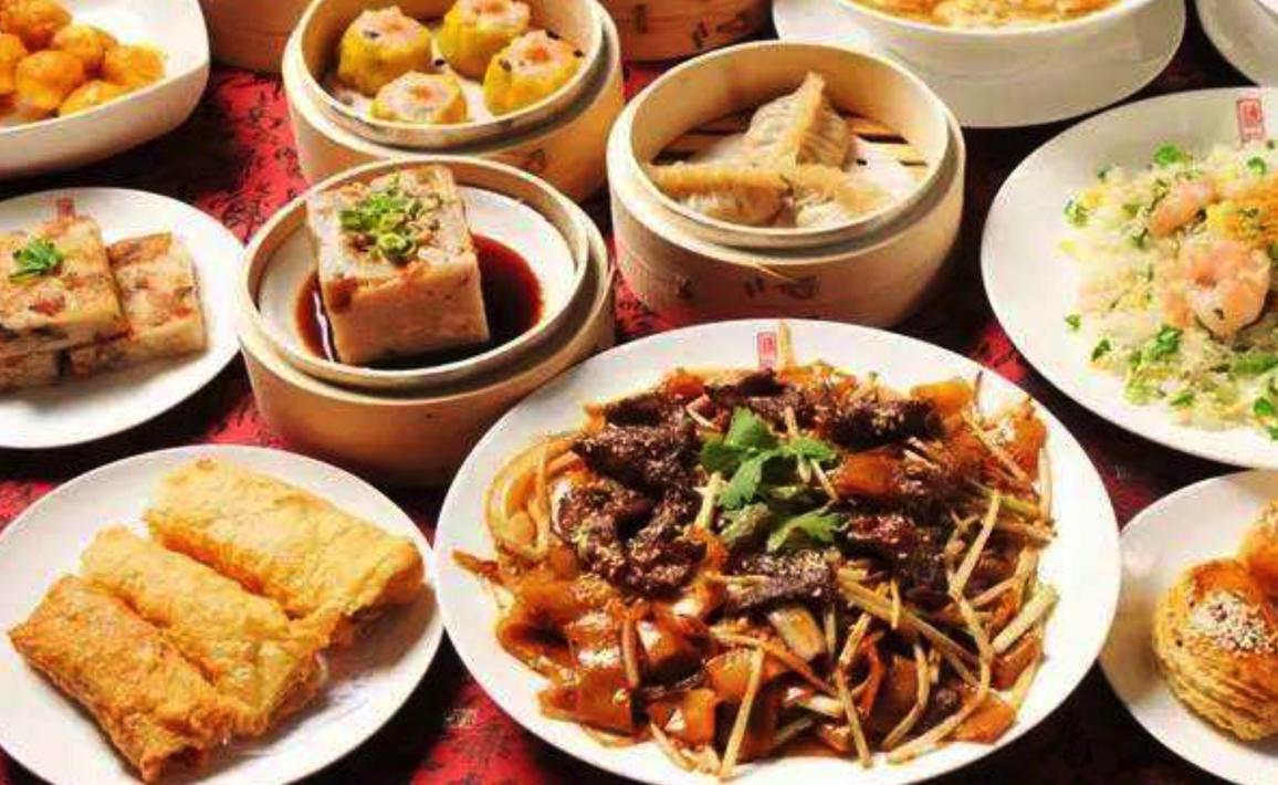 香港国际经济贸易中心的地位,香港对外贸易优势分析图