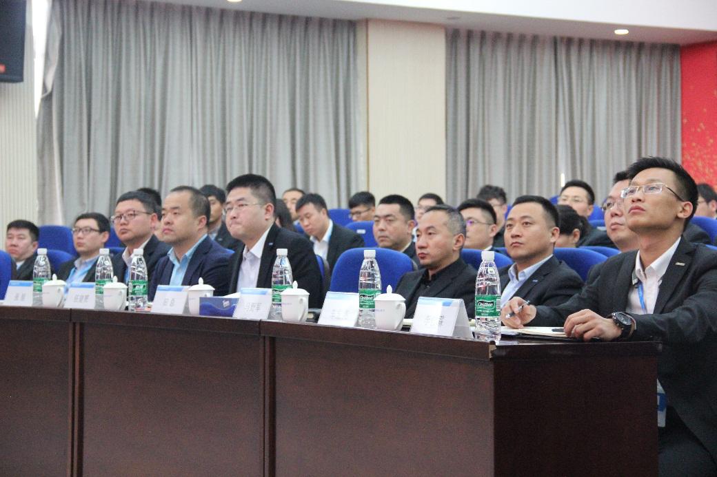 苏宁易购破局,苏宁易购门店新年开门红