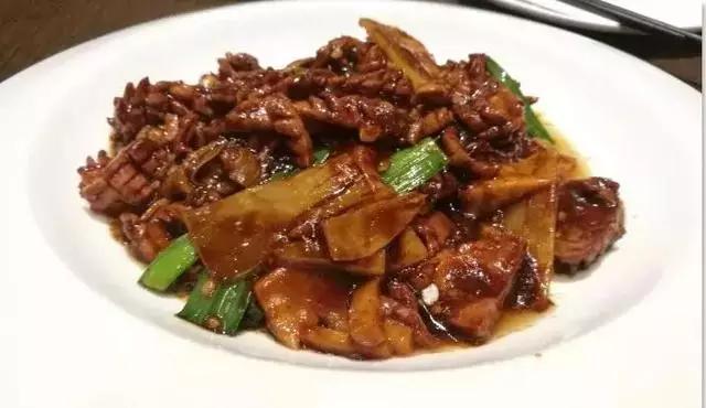 济南最正宗鲁菜饭店排名,济南尚德源鲁菜馆哪家最好