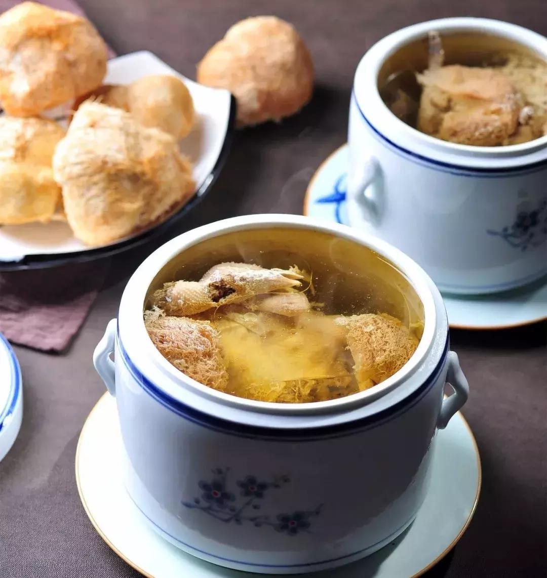 鸽子买回来怎么处理怎么做鸽子汤,5年的老鸽如何炖鸽子汤鲜而不柴