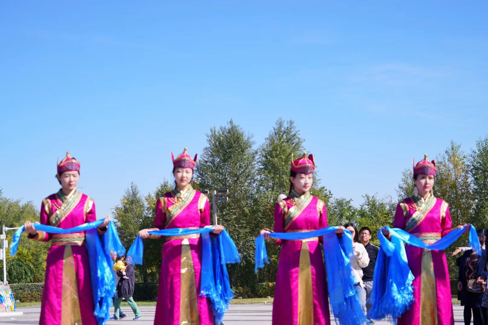 锡林郭勒大草原冬天旅游攻略,锡林郭勒大草原旅游攻略全部