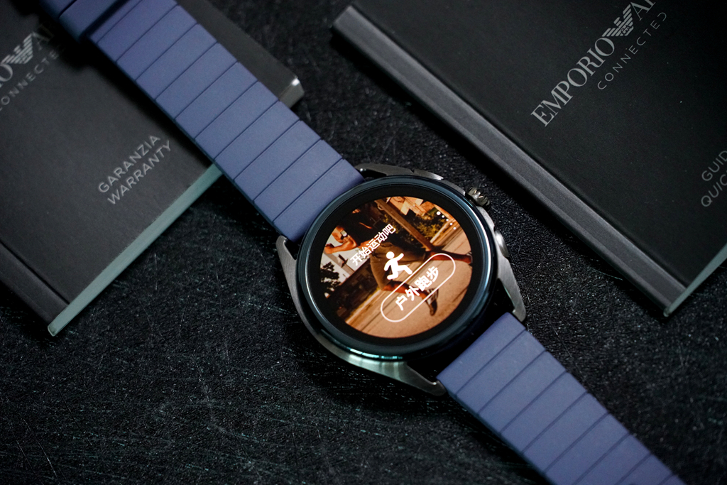 时尚潮流的阿玛尼,时尚表阿玛尼