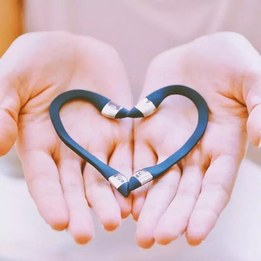 讲真，樱花妹对小V脸的执着我是真的服！