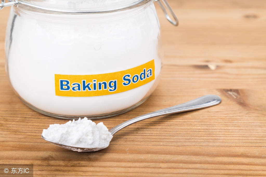 小苏打治脸上的痘痘吗,小苏打治疗痘痘的方法