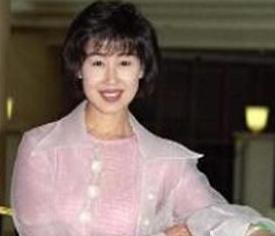 曾是赵雅芝“儿媳妇”，相恋多年因命格不好不愿结婚，今开火锅店