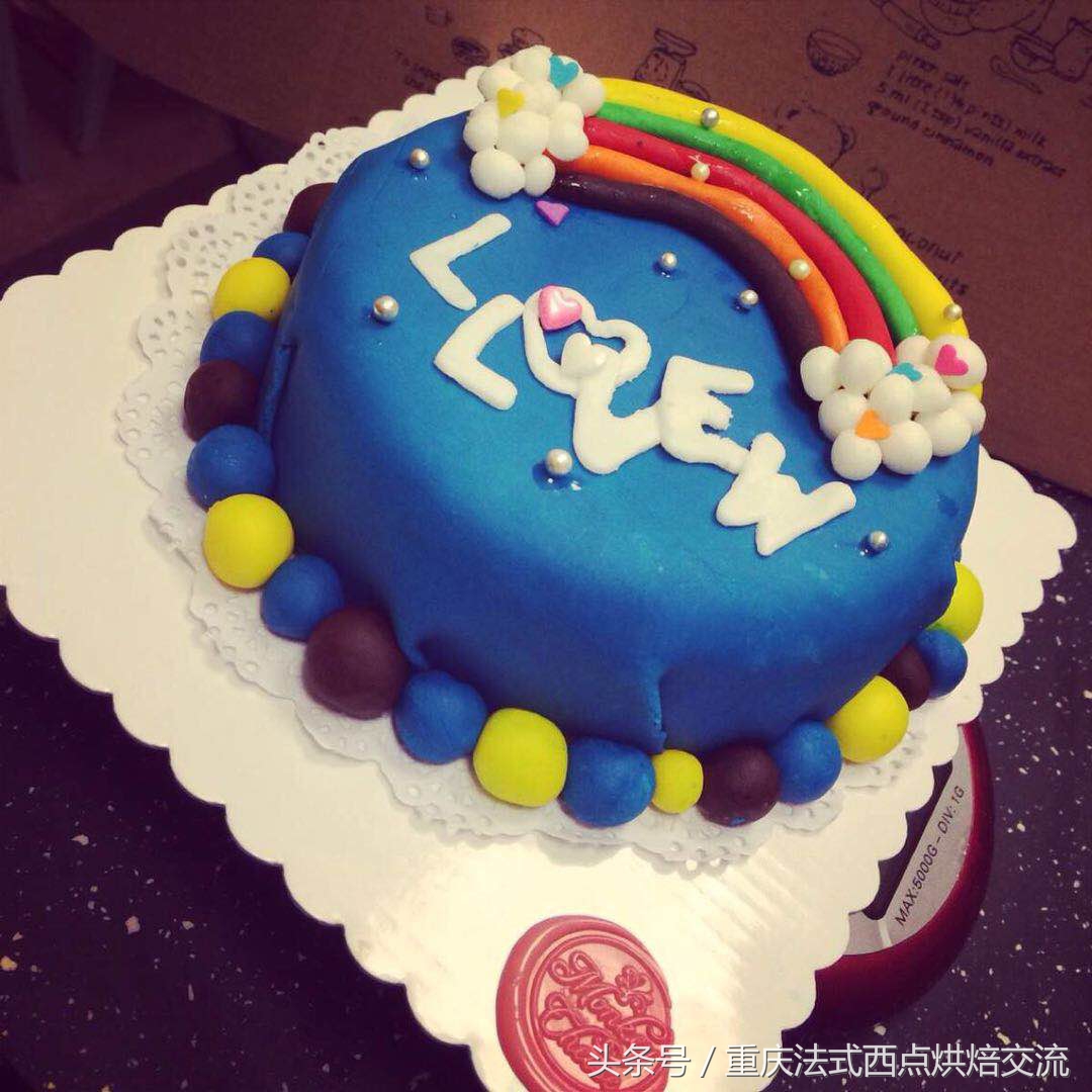 翻糖干佩斯怎么柔软,糖霜翻糖干佩斯的区别