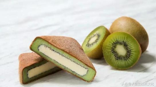 怎么做蛋糕蓬松又好吃还很简单,新手学做蛋糕教程不用搅拌器