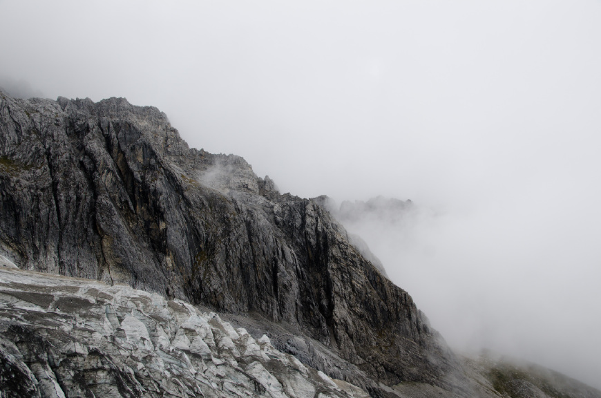 涓芥睙娆洪獥娓稿,涓芥睙娓稿琚悓琛岄獥