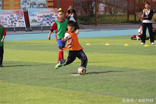 二小校园足球联赛,二附小足球比赛