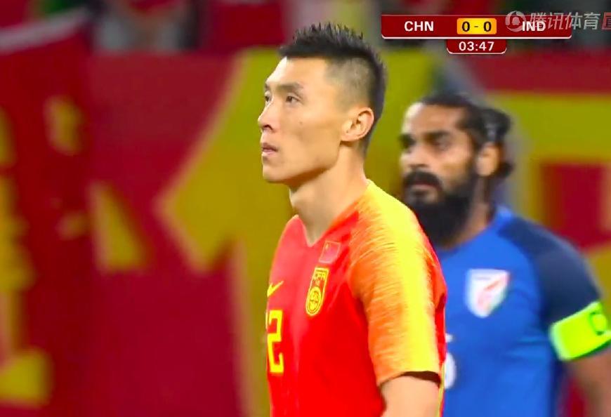 郜林空门踢飞瞬间,恭喜印度