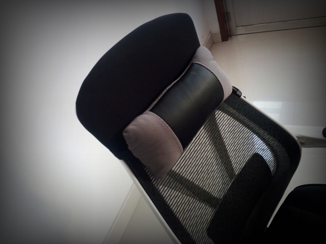 黑白调可躺办公椅,网易严选黑白调人体工学椅