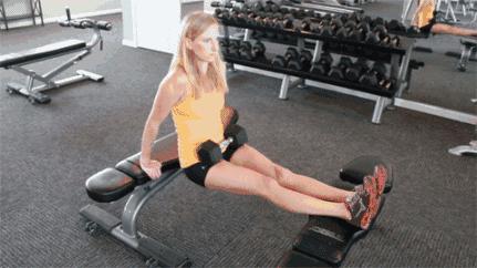 健身房一周训练计划健身动作教学,老年健身房一周健身计划表