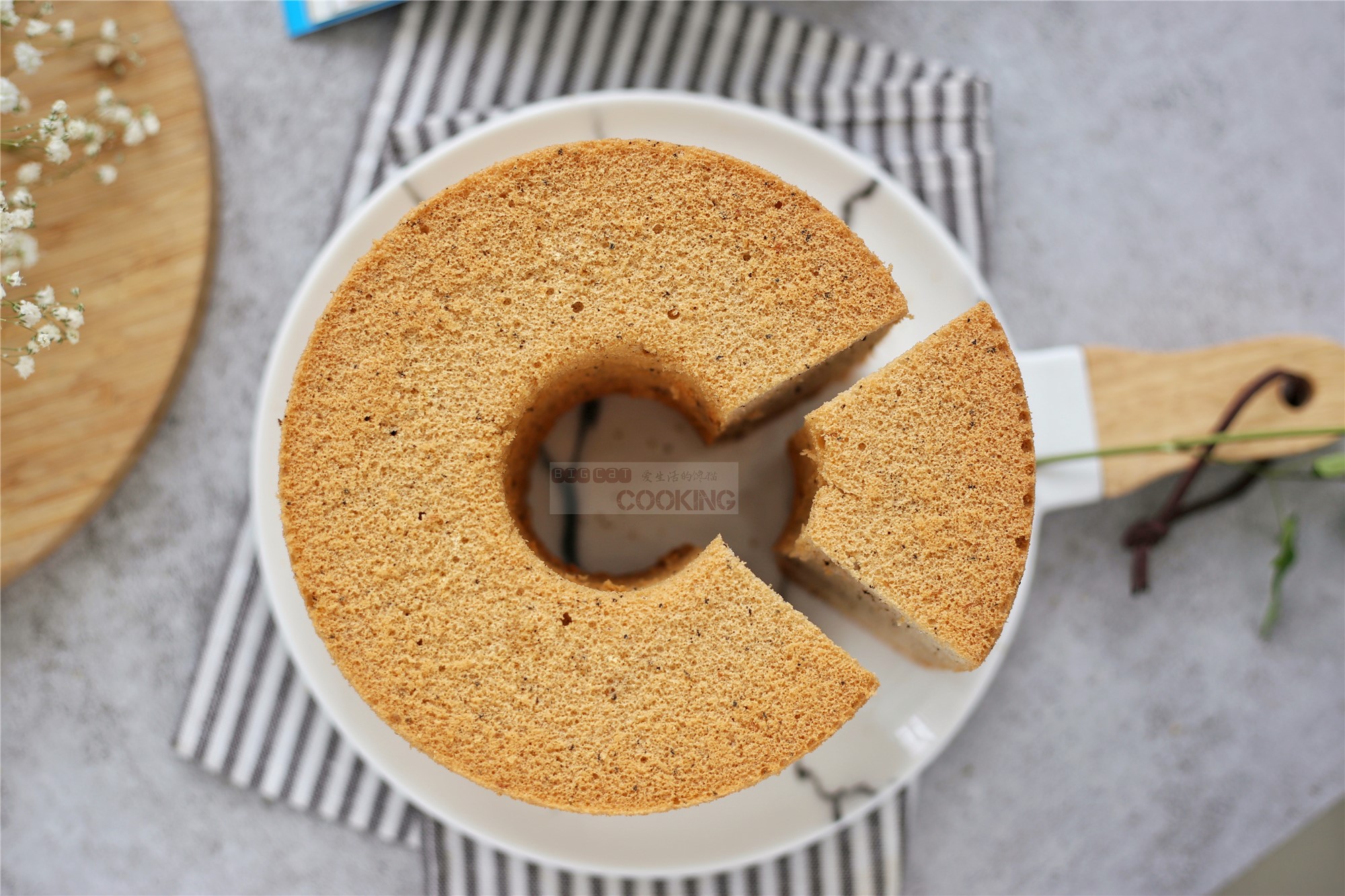 零失败超细腻8寸戚风蛋糕,入口即化的黄金乳酪戚风蛋糕