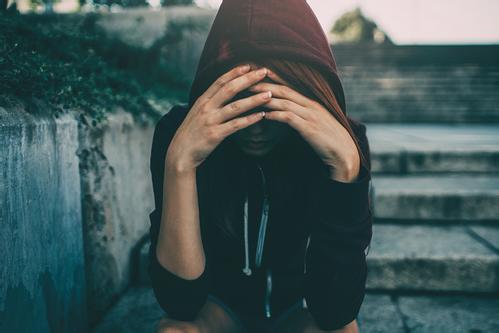 忘掉前任的最好方法,彻底忘记一个人的方法名言