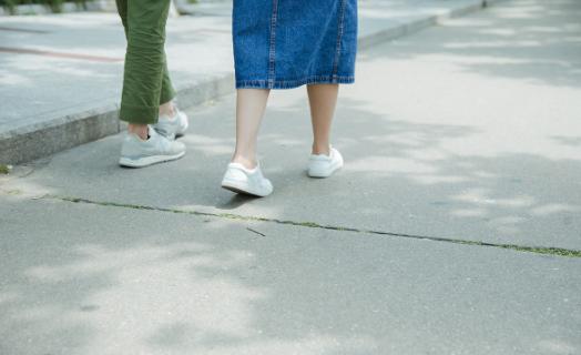 蛇床子金银花治疗湿疹,湿疹瘙痒用蛇床子怎么用