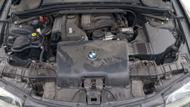 买一台十年的二手车值得吗,十年宝马x5二手