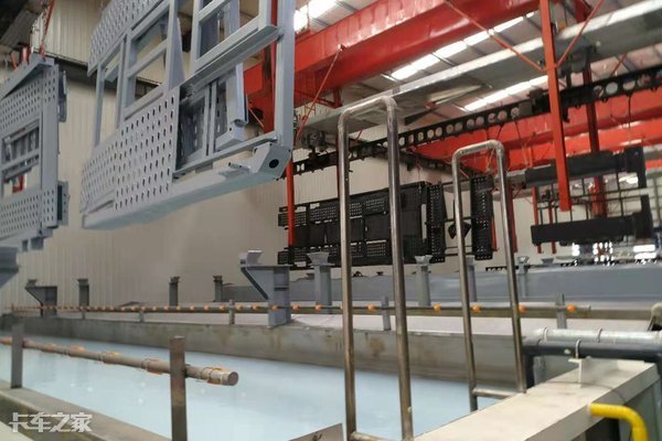 仓栅式半挂车购车参考手册,霍林郭勒海峰重型仓栅式半挂车