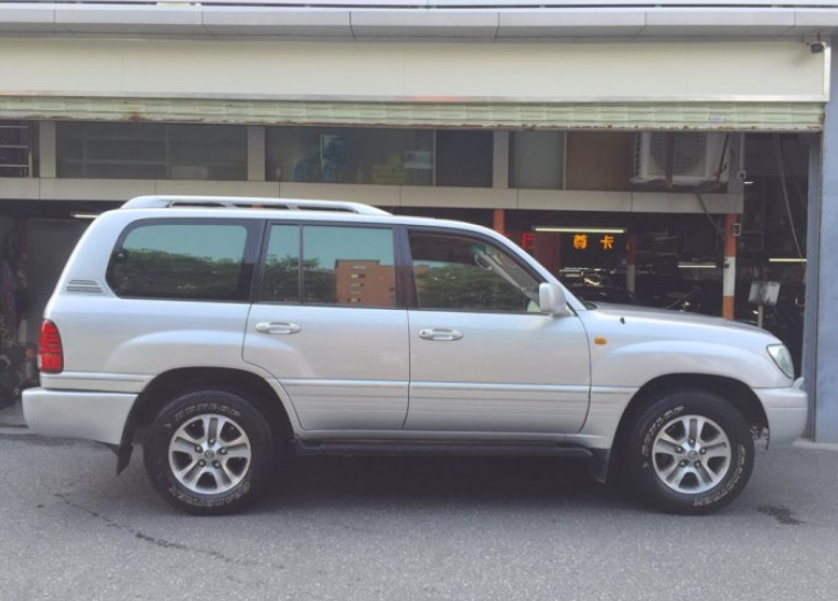 雷克萨斯lx470哪年的最新款,雷克萨斯LX470哪一年的