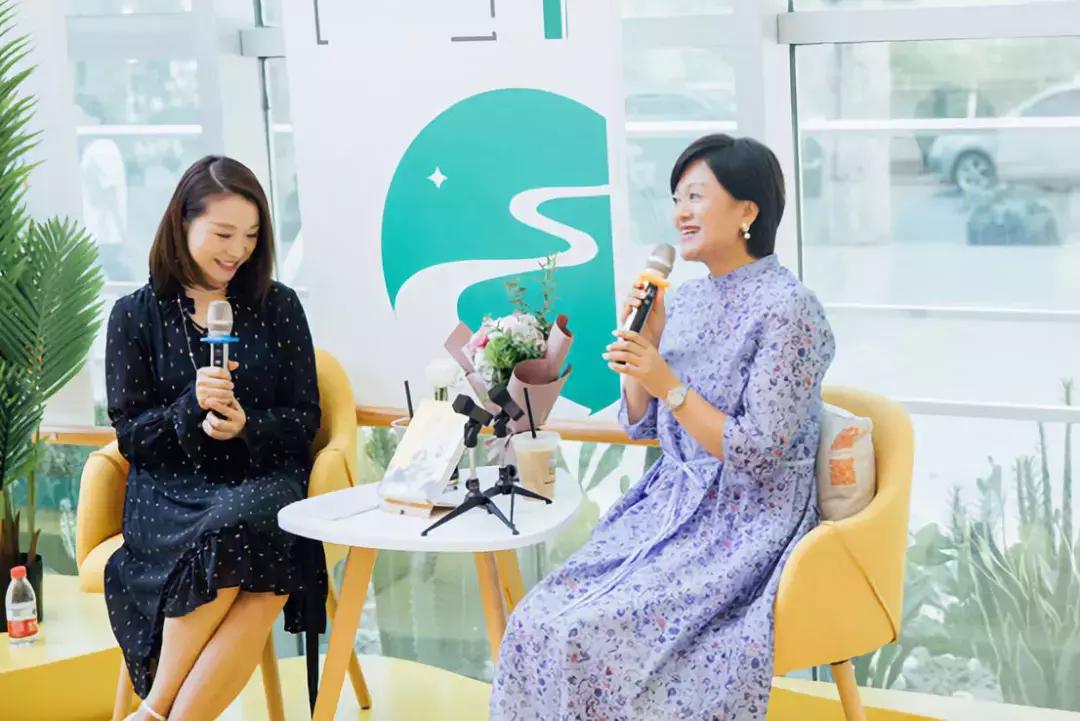 艾小羊｜从玉兰油都买不起到海蓝之谜闭眼买，鬼知道我经历了什么